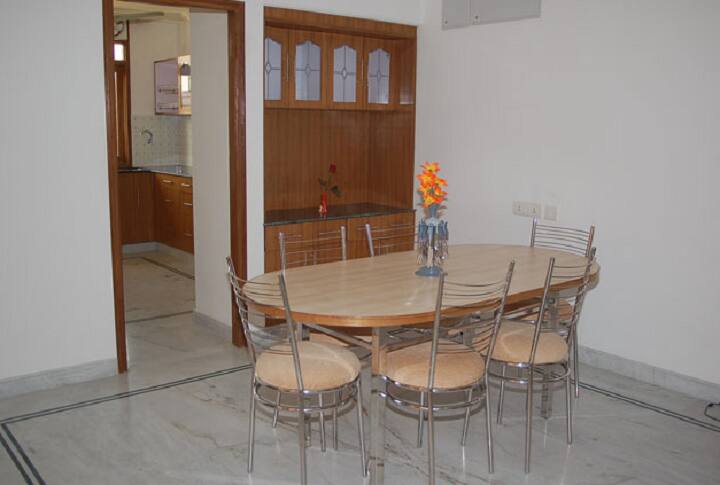 Hotel Kesar D'Villa